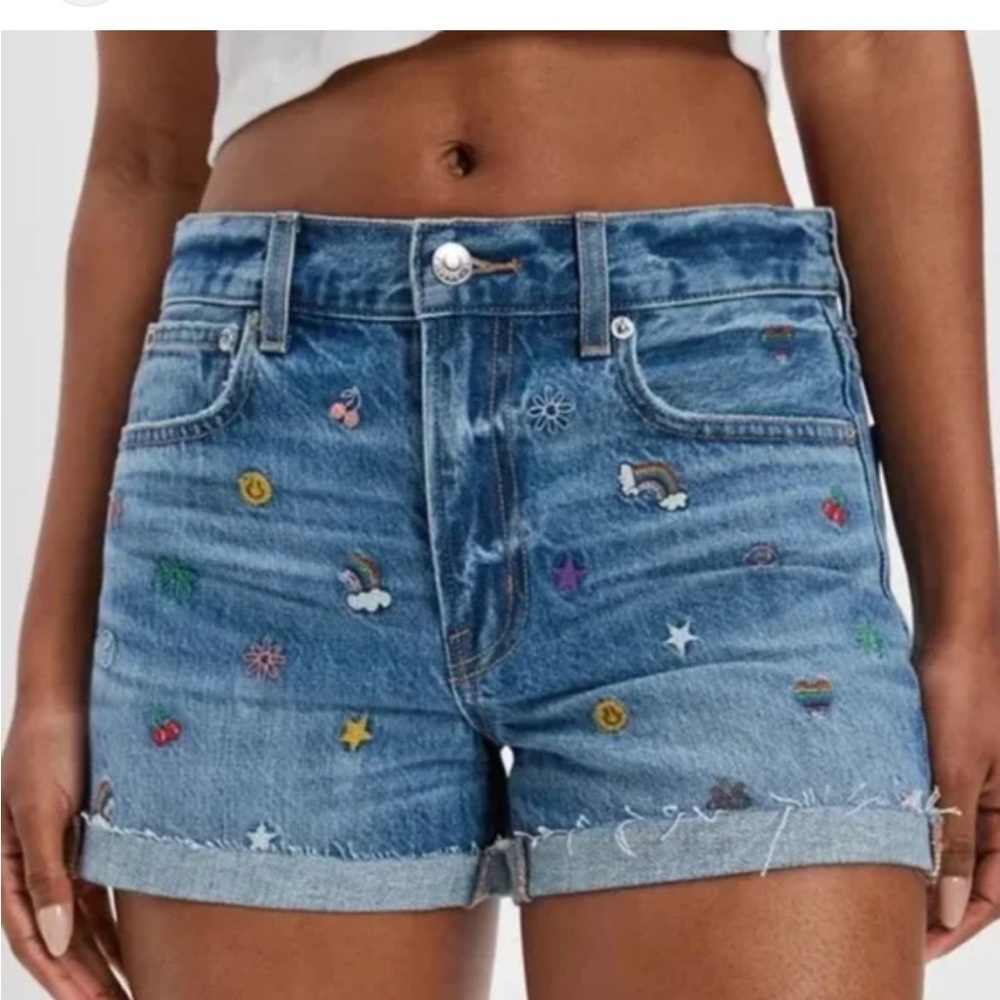 AE Y2K Embroidered 90’s Boyfriend Happy Vibes Denim Shorts